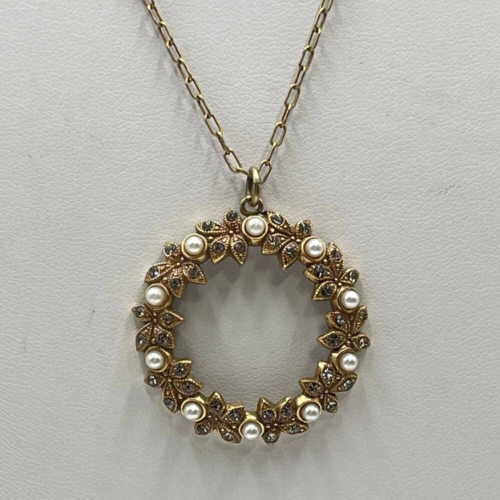 Catherine Popesco France Gold Tone Circle Wreath Pearl Crystal Pendant Necklace